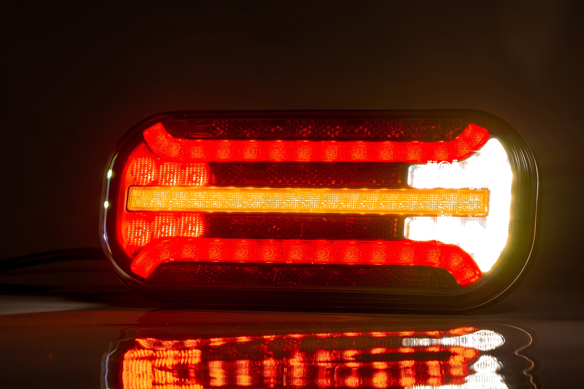 Koncové světlo FT-230 LED 12/24V s couvacím světlem, bez osvětlení RZ, 1m vodič