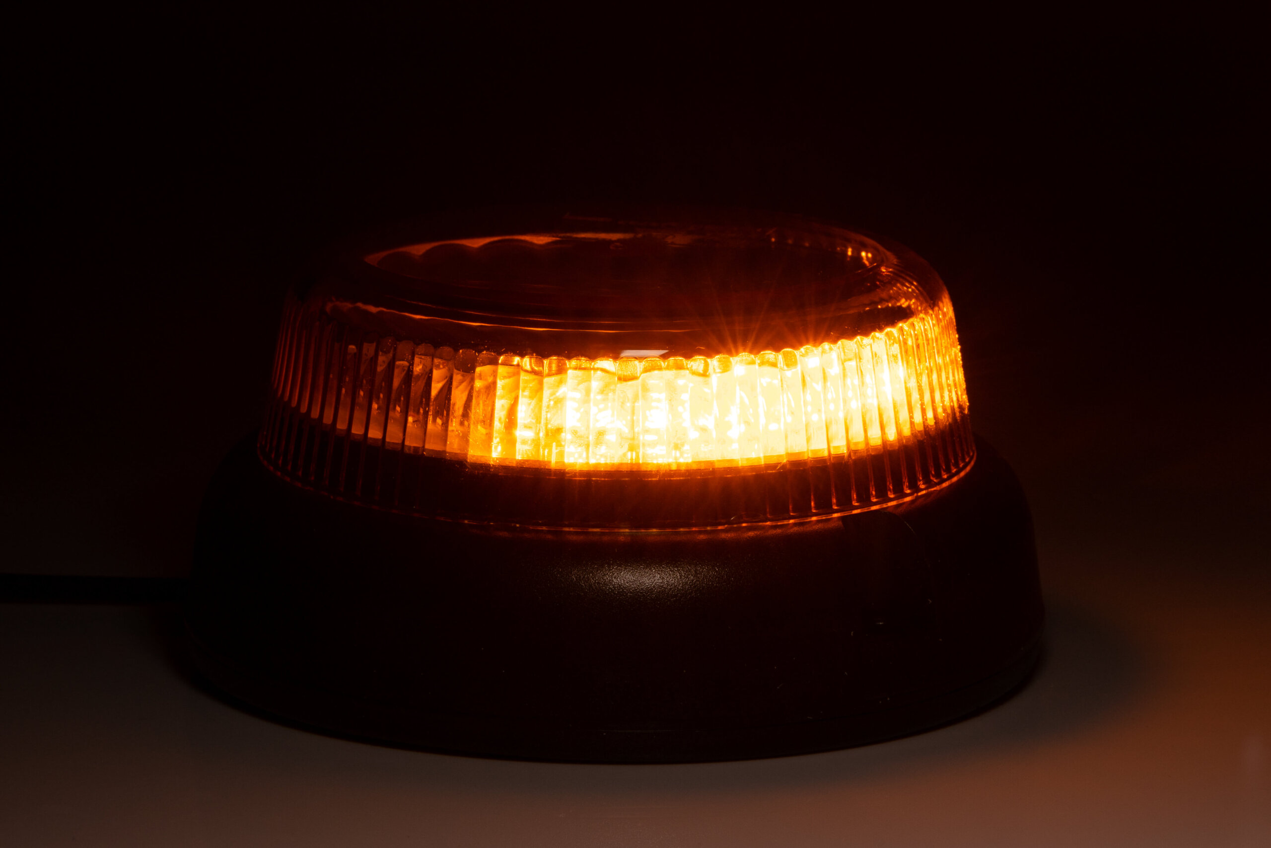 Maják LED FT-101 "rotační" na tyč 12-36V