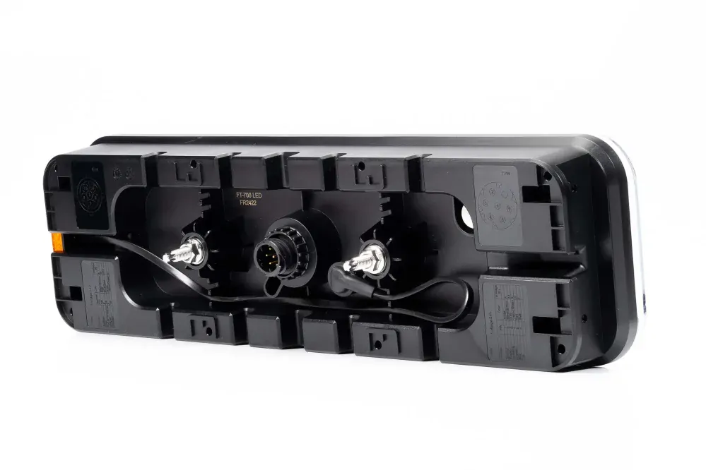 Koncové světlo FT-700-066 LED 24V, 6-funkční, L, 7PIN TYCO