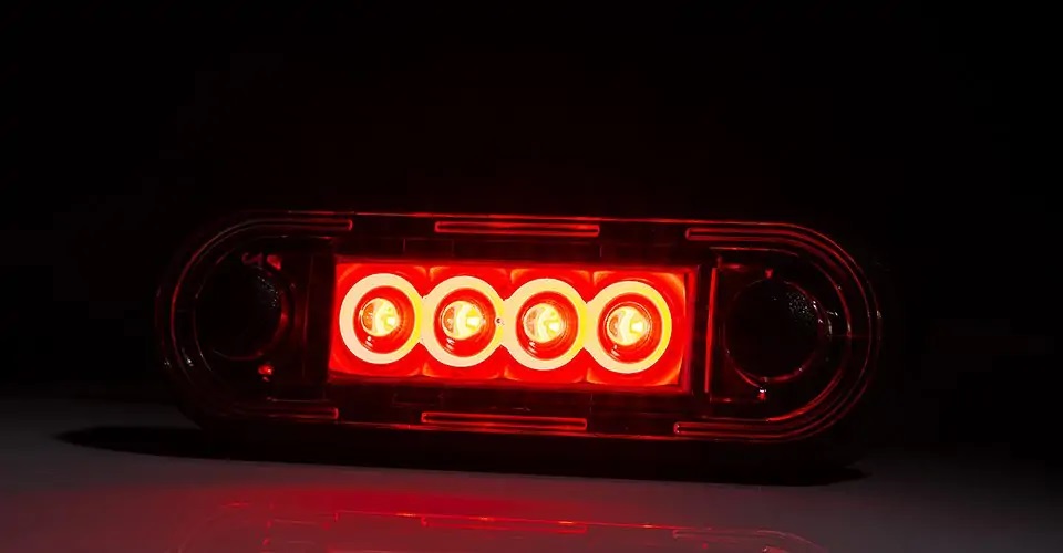 Poziční světlo FT-073 červené LED 12/24V