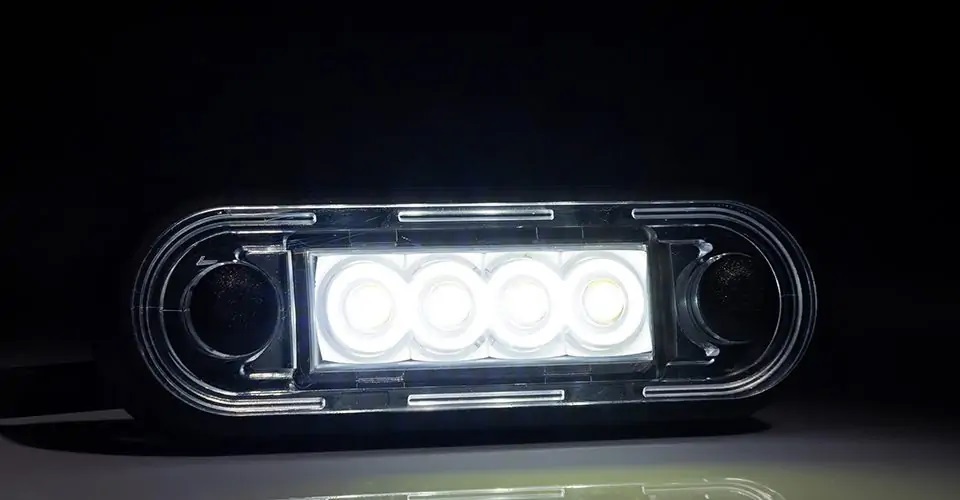 Poziční světlo FT-073 čiré LED 12/24V