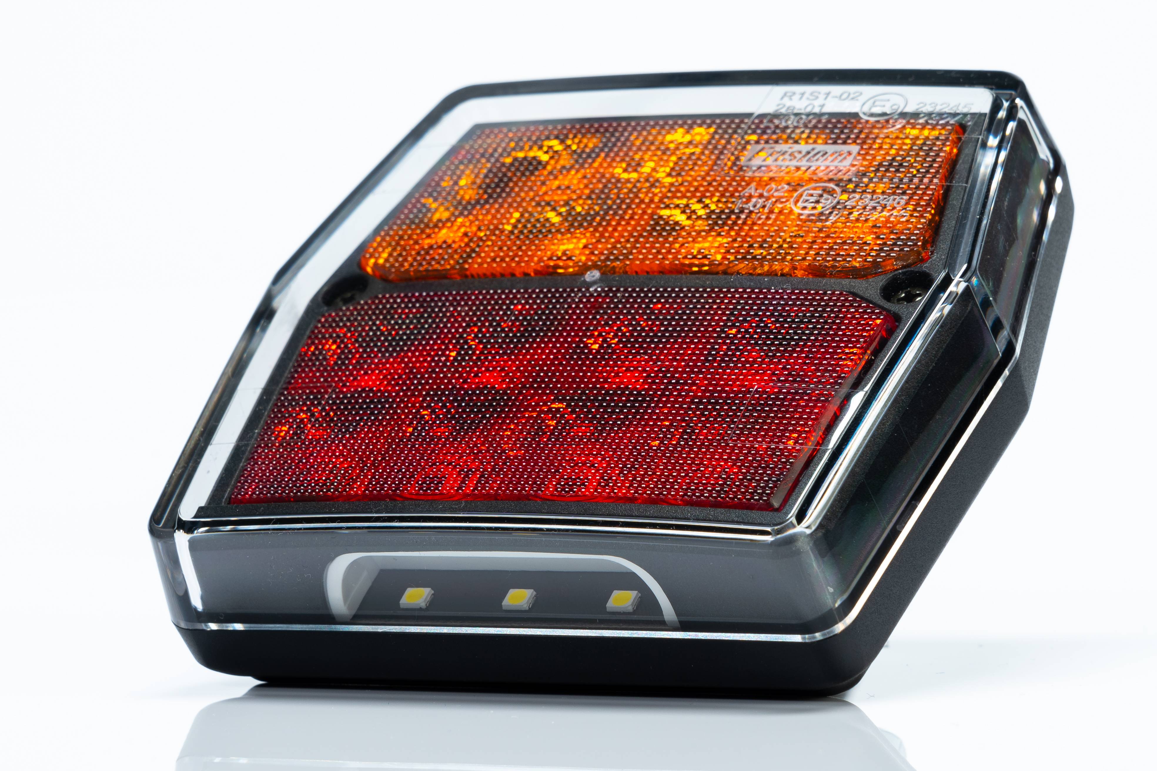Koncové světlo FT-222 s osv. RZ LED 12V