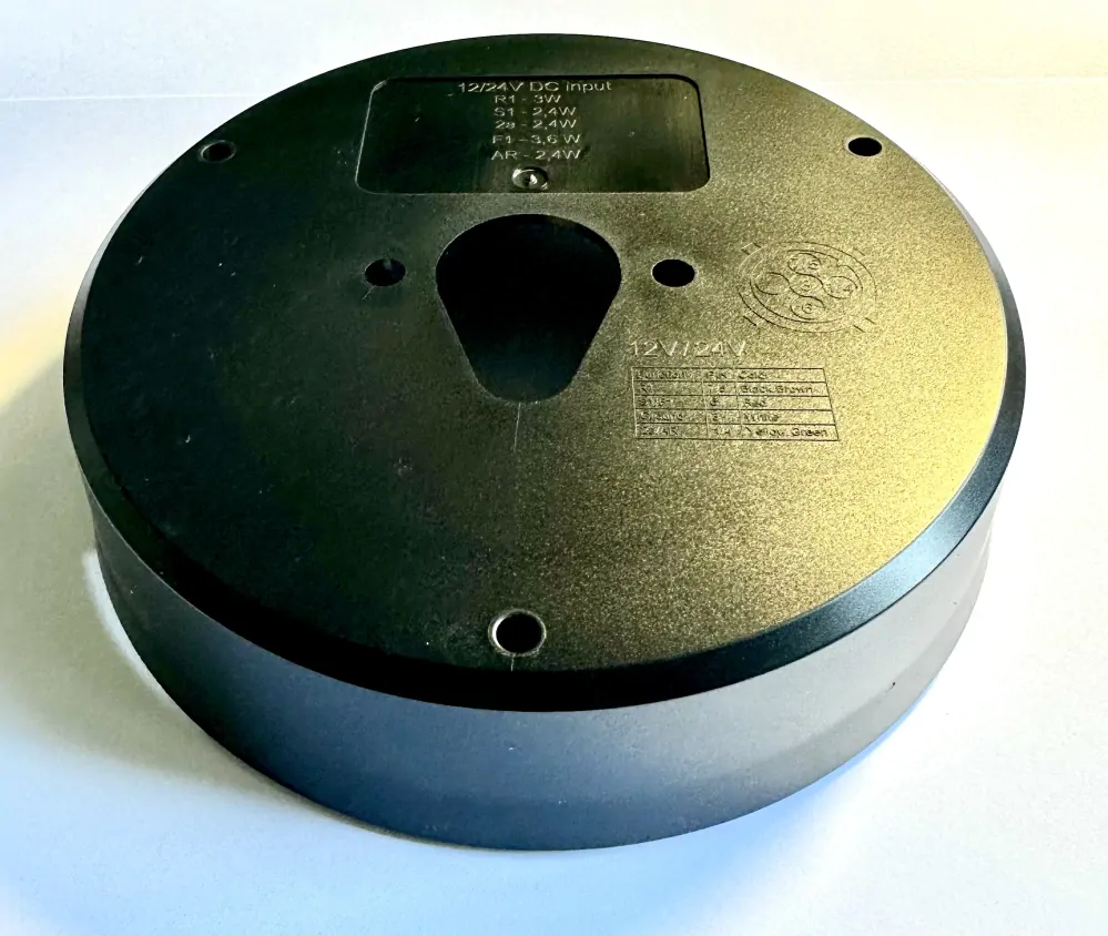Zadní výměnný kryt FT-313/314