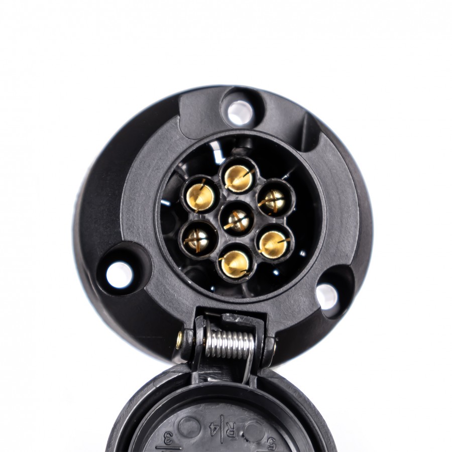 zásuvka 12V 7 pin plastová, kulatá