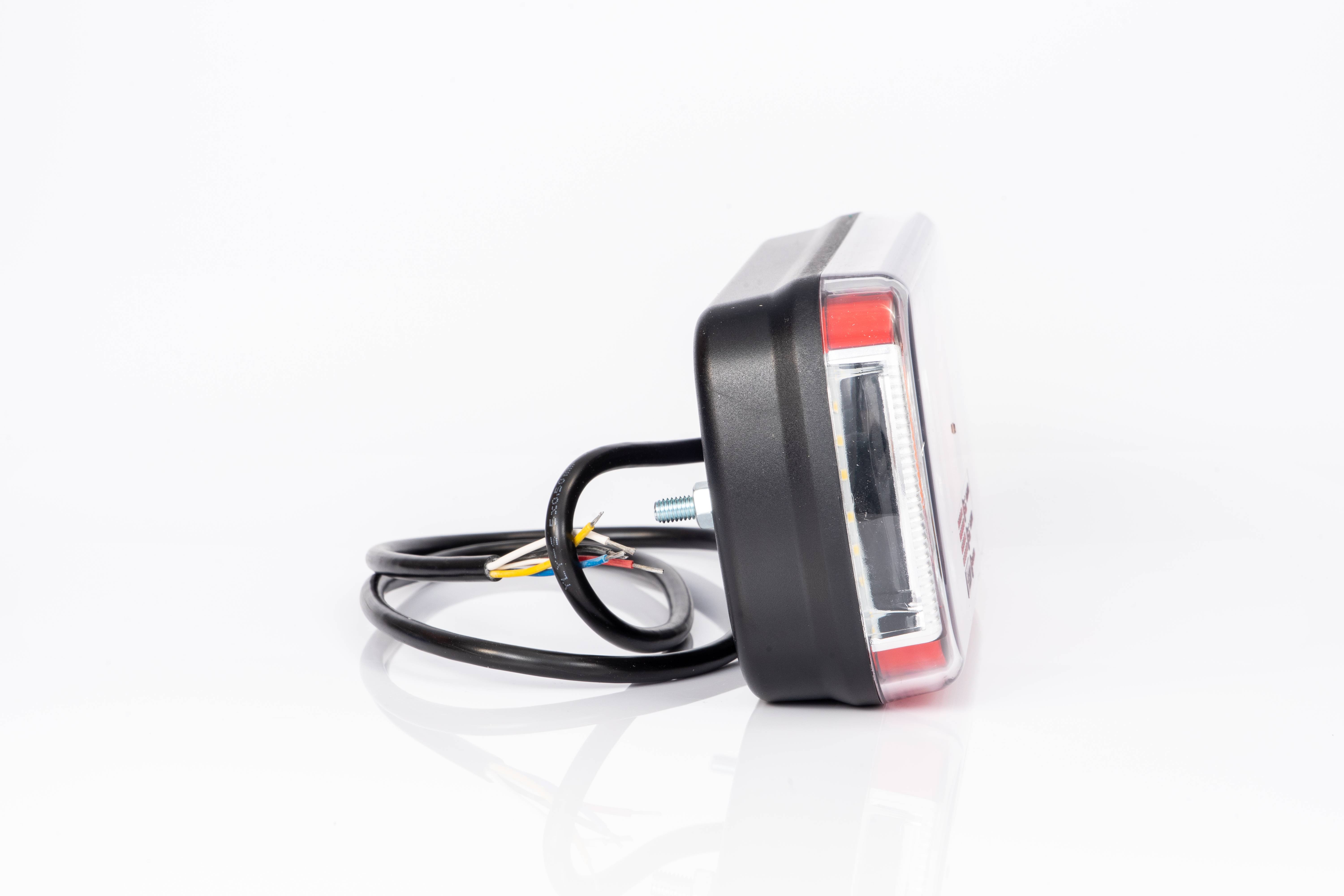 Koncové světloFT-130 LED 12/24V s couvacím světlem