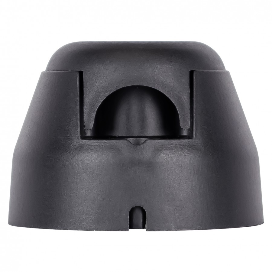 zásuvka 12V 7 pin plastová, kulatá