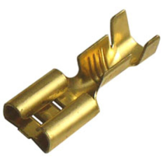 MO 2,5-68 Mosazná objímka